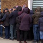 Cozi și nervi la plata impozitelor. Până când se aplică reducerea de 10%